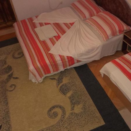 Apartments & Hostel Zdrava Hrana Mostar Dış mekan fotoğraf