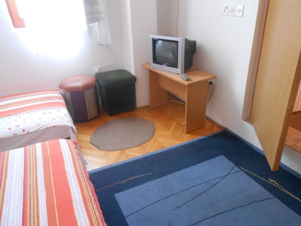 Apartments & Hostel Zdrava Hrana Mostar Oda fotoğraf