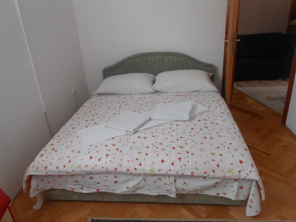 Apartments & Hostel Zdrava Hrana Mostar Oda fotoğraf