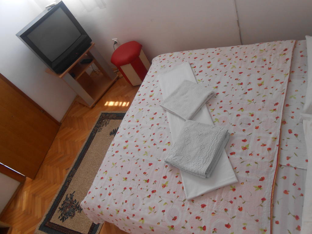 Apartments & Hostel Zdrava Hrana Mostar Dış mekan fotoğraf