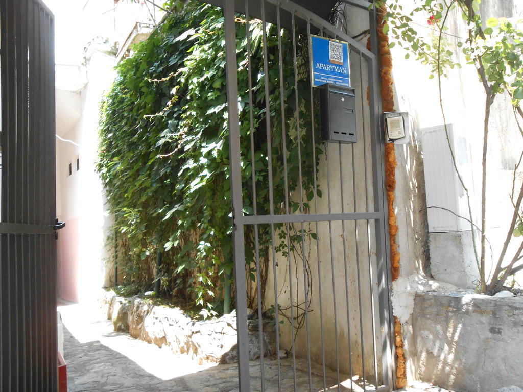 Apartments & Hostel Zdrava Hrana Mostar Dış mekan fotoğraf