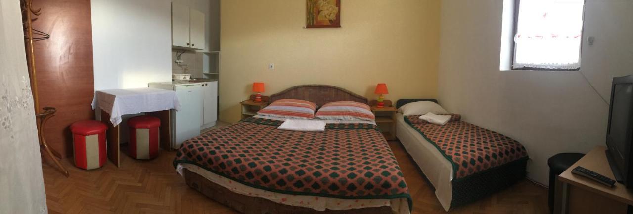 Apartments & Hostel Zdrava Hrana Mostar Dış mekan fotoğraf